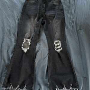 NWOT Black Distressed Women's Jeans with FRAYED FLARED BOTTON, Knee Rips